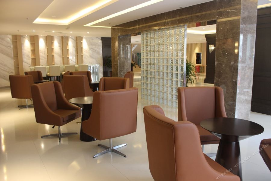 Jinjiang Inn Select (Shenyang North Railway Station Huigong Square) 28/43
