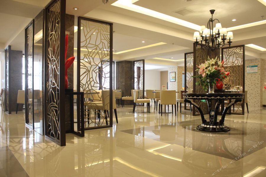 Jinjiang Inn Select (Shenyang North Railway Station Huigong Square) 29/43