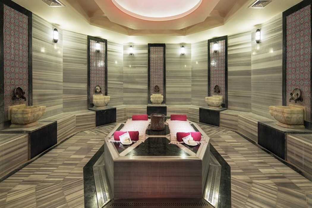 Green Bay Resort & Spa 48/86