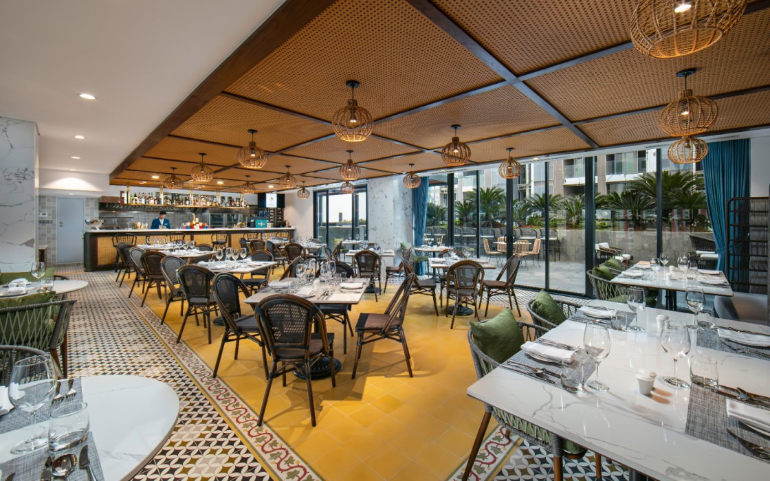Movenpick Living West Hanoi 72/112