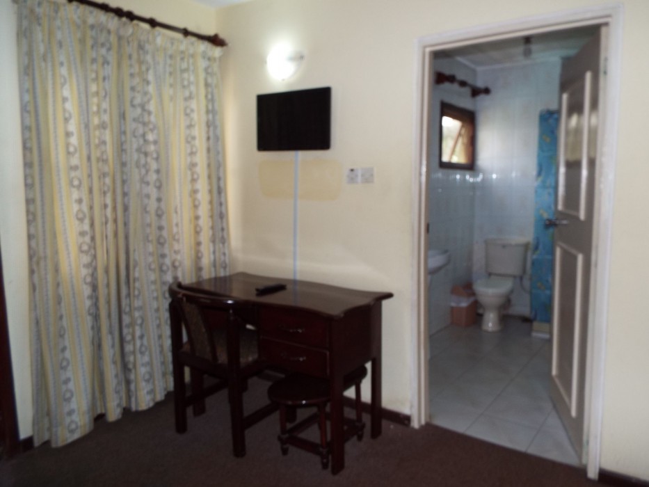 Pekan Hotel 43/71