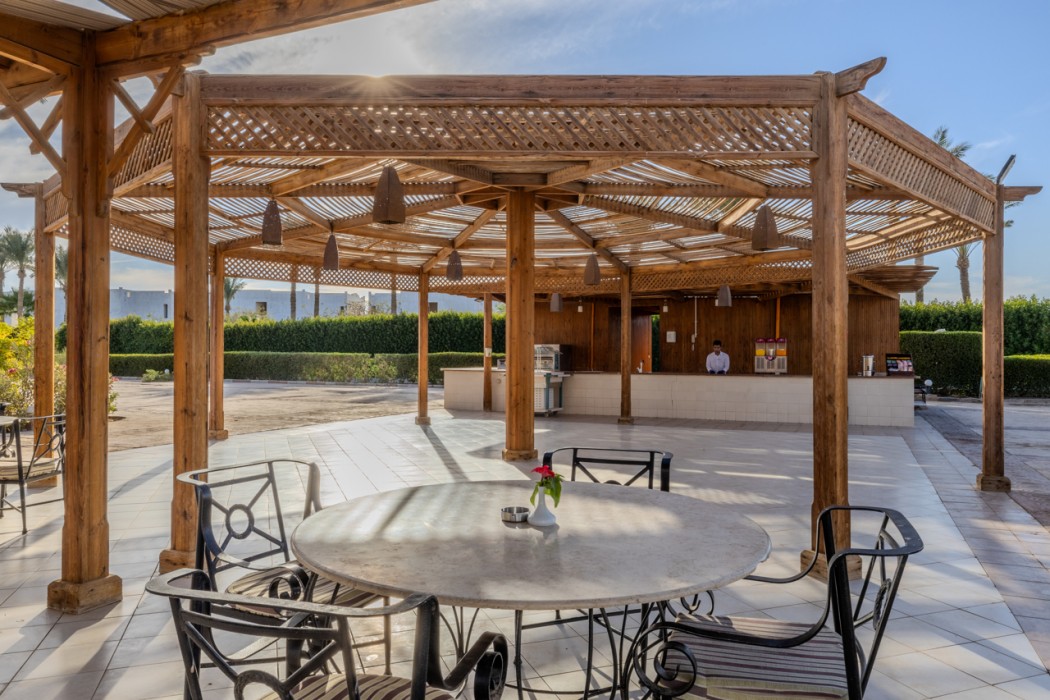 Continental Plaza Beach Resort 42/45