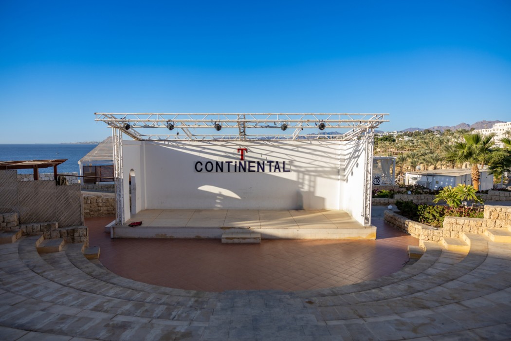 Continental Plaza Beach Resort 27/45