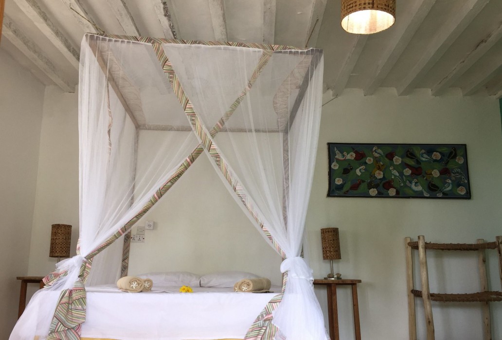 Garden Beach Bungalows 27/68