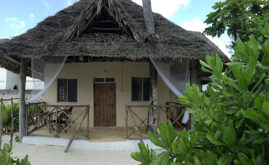 Garden Beach Bungalows 34/68