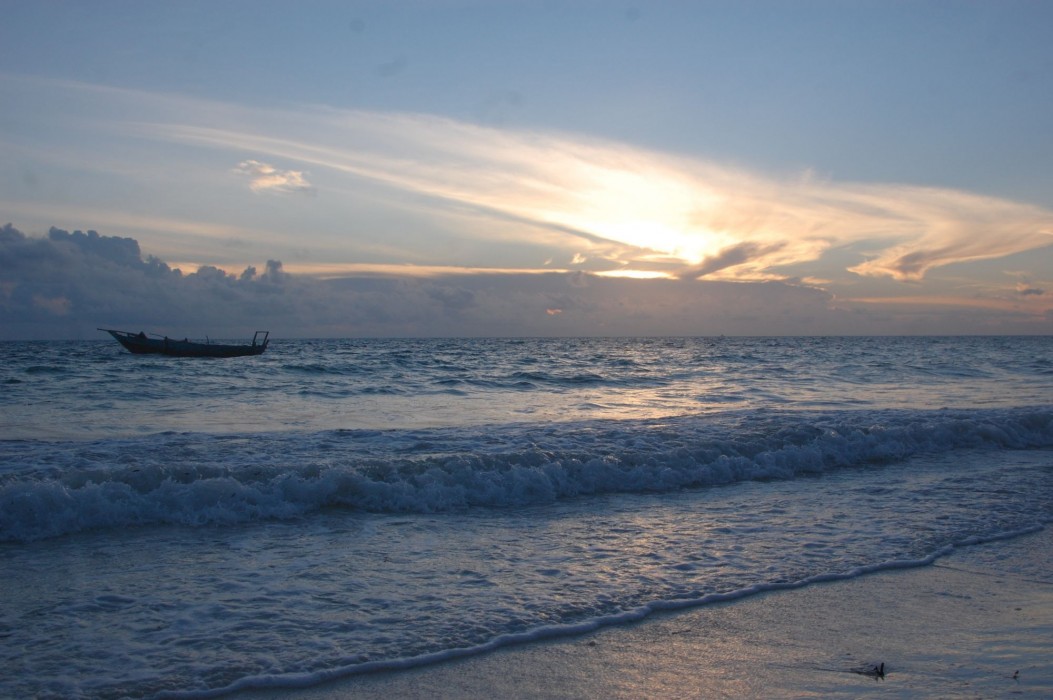 Blue Earth Beach Bungalows 32/72