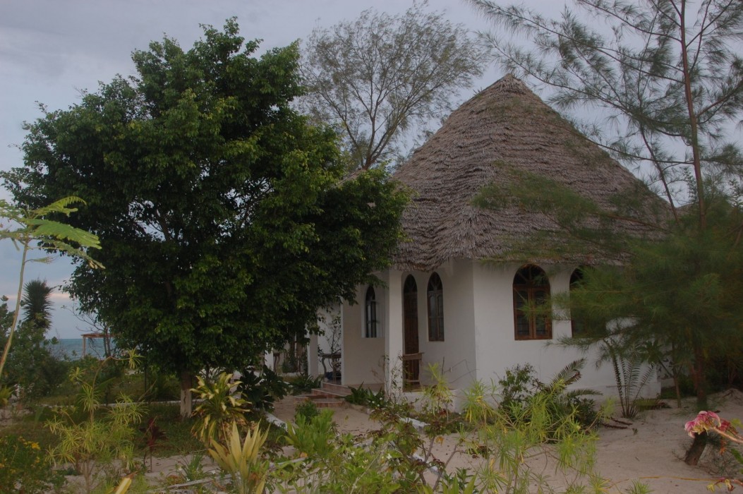 Blue Earth Beach Bungalows 38/72