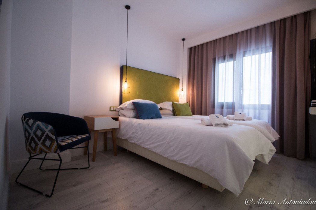 Blue Bottle Hotel 43/90