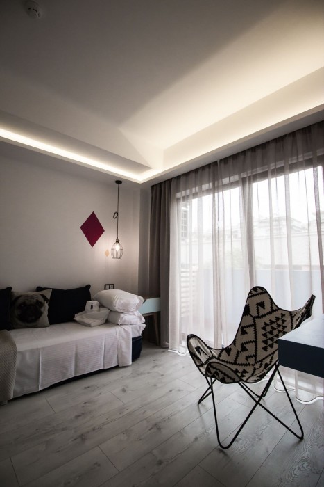 Blue Bottle Hotel 44/90