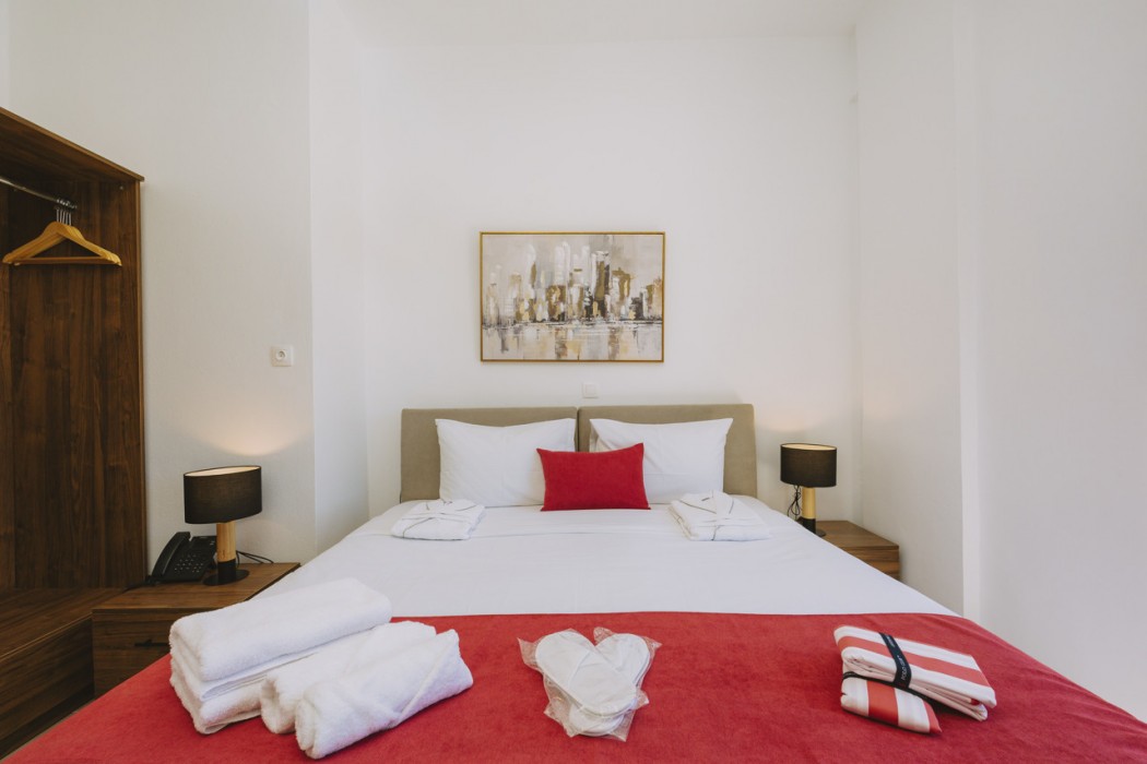Casa Di Notos 10/40