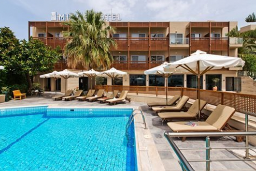 Minos Aparthotel 26/32