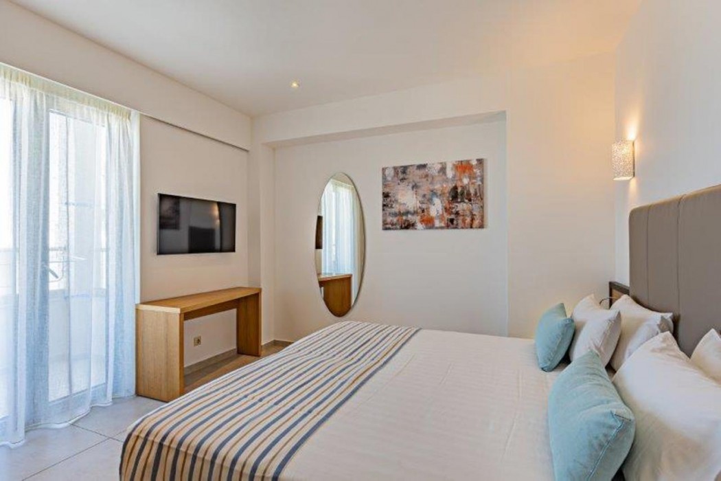 Minos Aparthotel 9/32