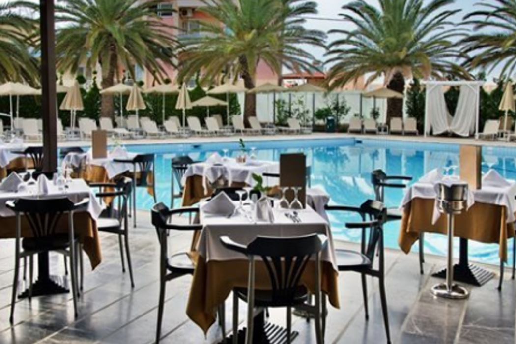 Minos Aparthotel 20/32