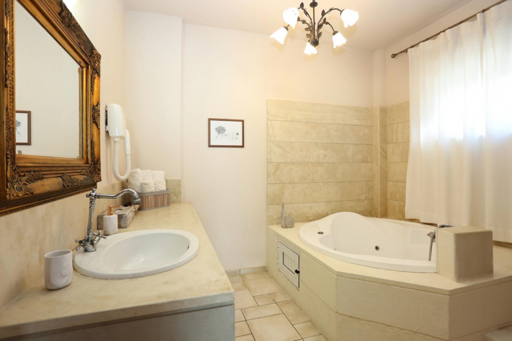 Listaros Luxurious Country Villas 10/18