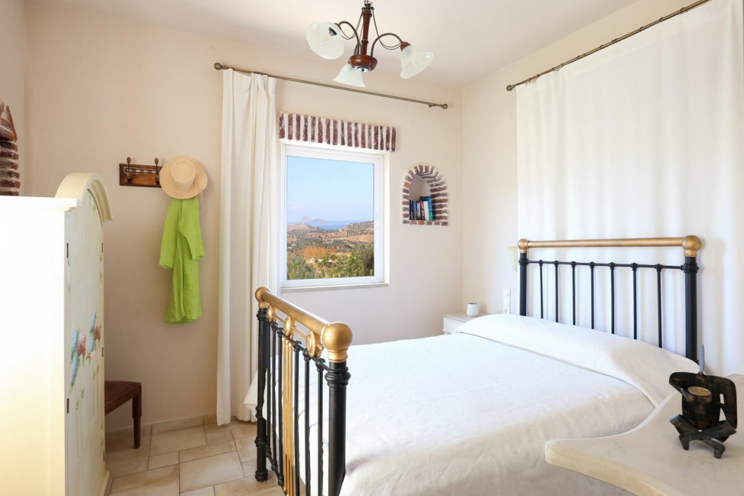 Listaros Luxurious Country Villas 13/18