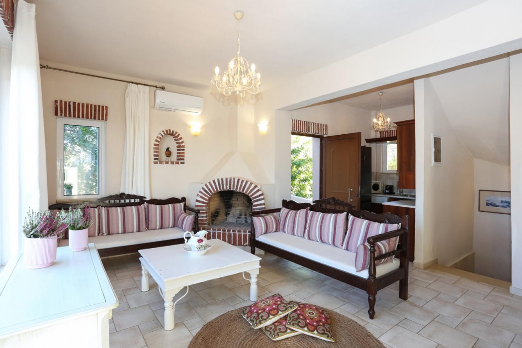 Listaros Luxurious Country Villas 15/18