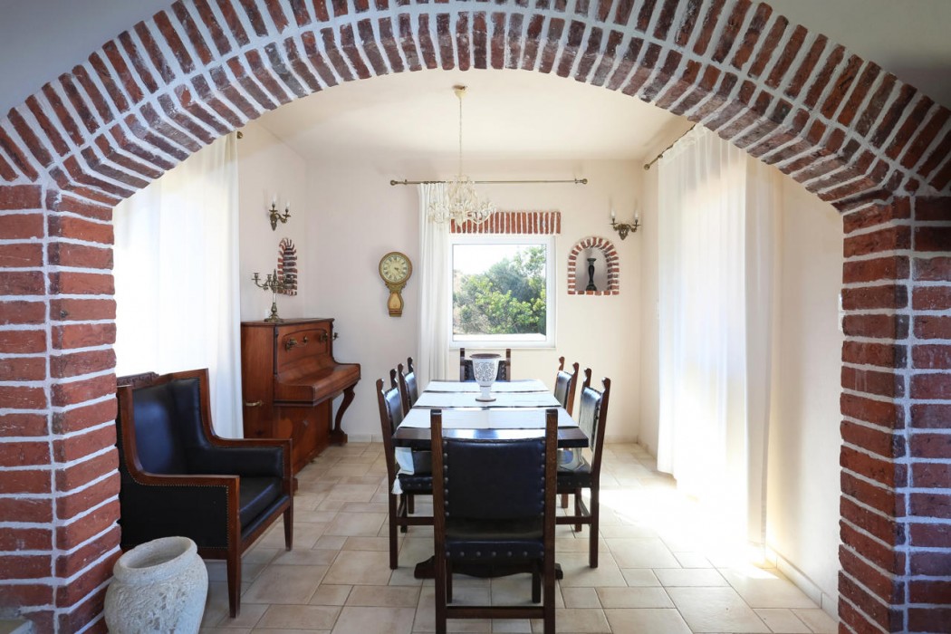 Listaros Luxurious Country Villas 17/18