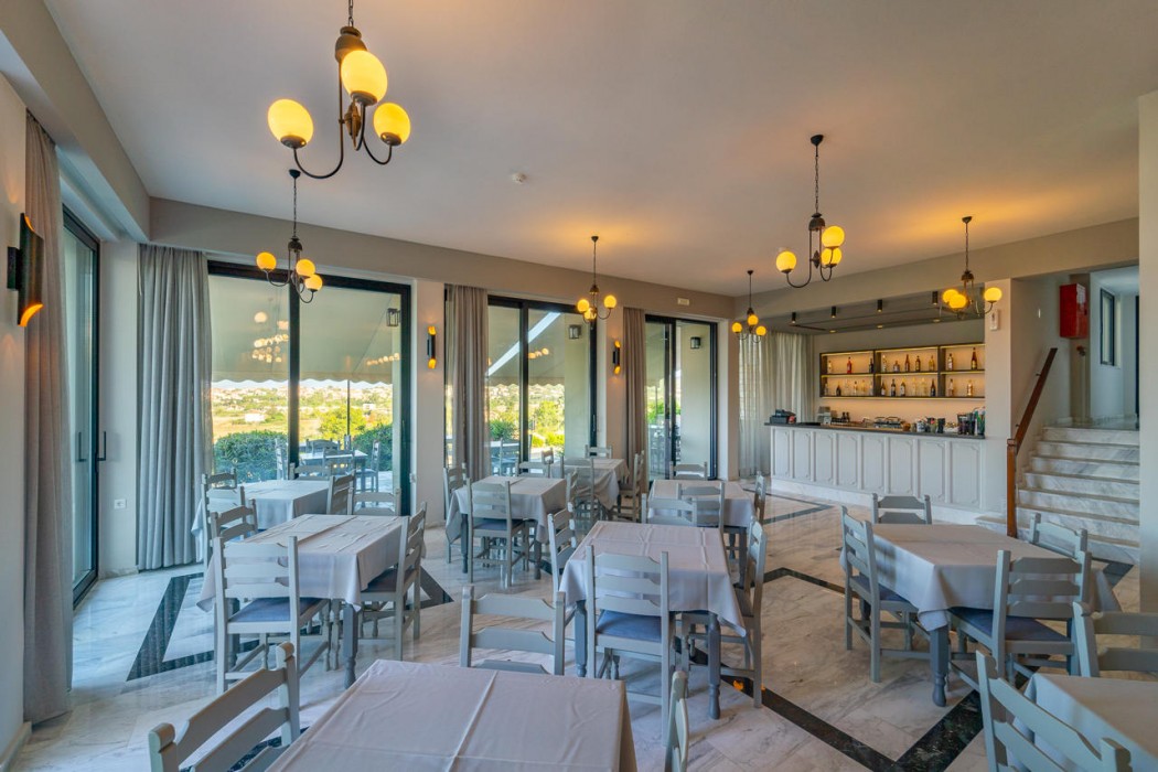 Achilles Hill Hotel 60/100