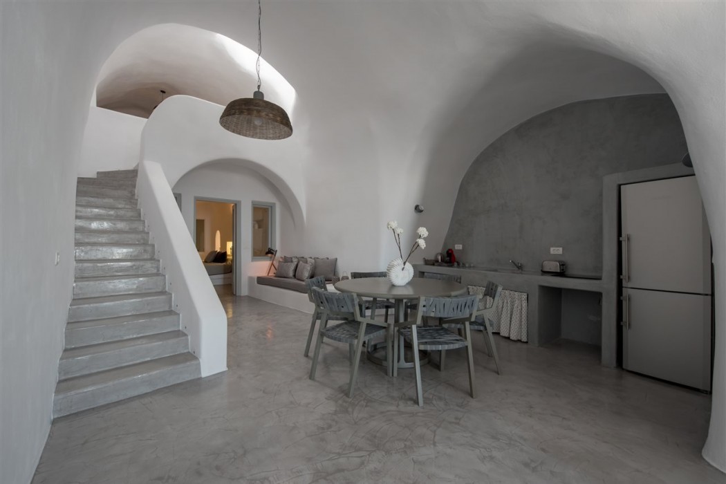 Senses Luxury Houses 70/106