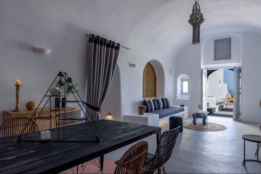 Senses Luxury Houses 27/106