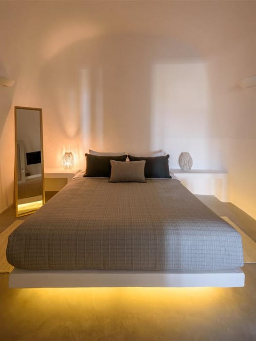 Senses Luxury Houses 61/106