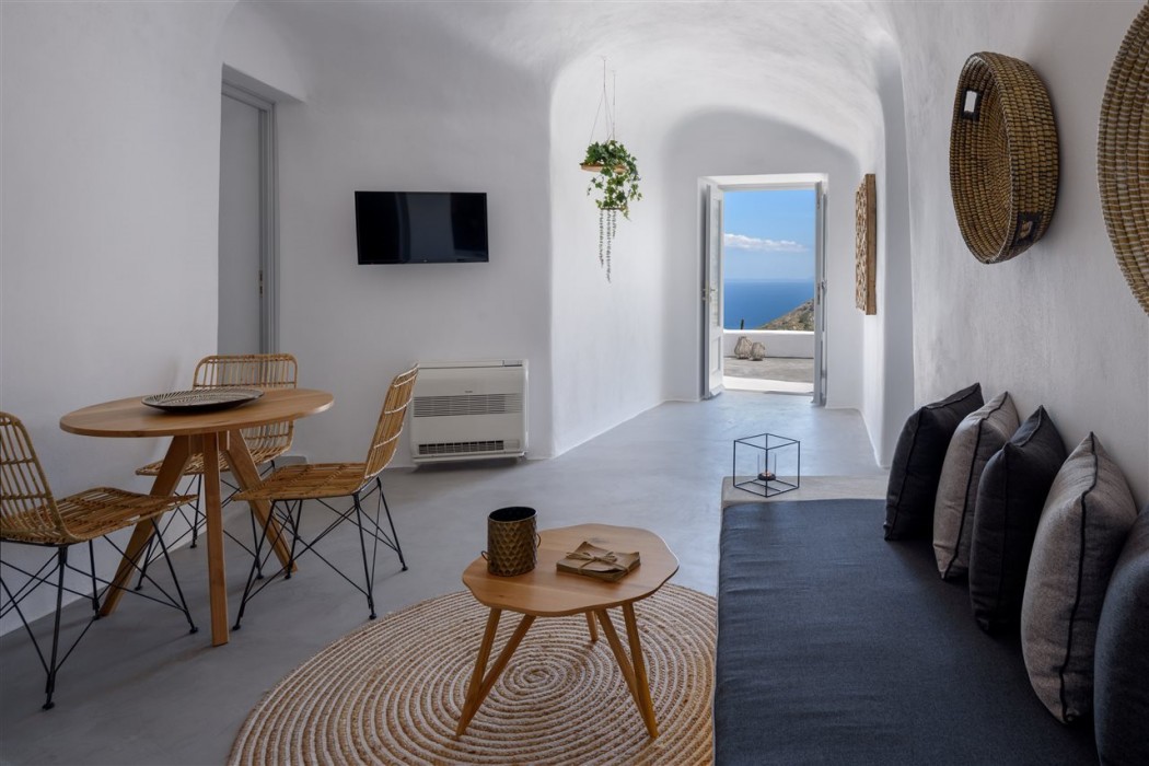 Senses Luxury Houses 56/106