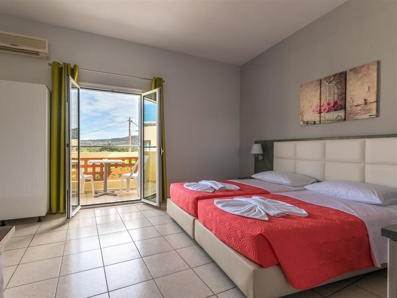 Maria Hotel 26/56