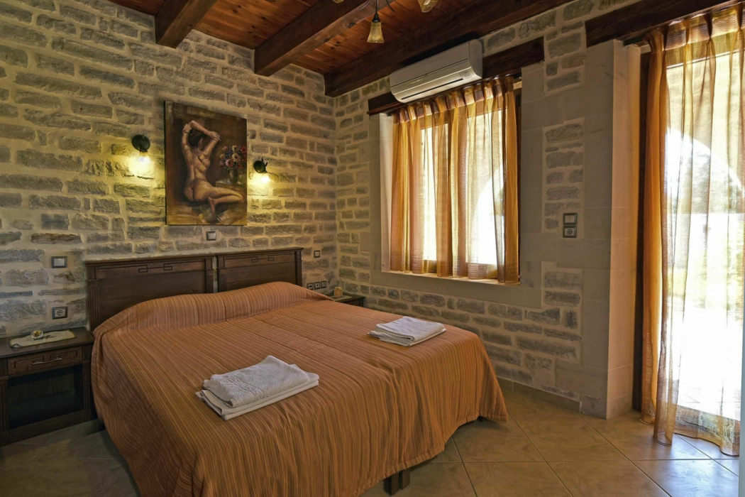 Erofili Villa Asteri 6/15