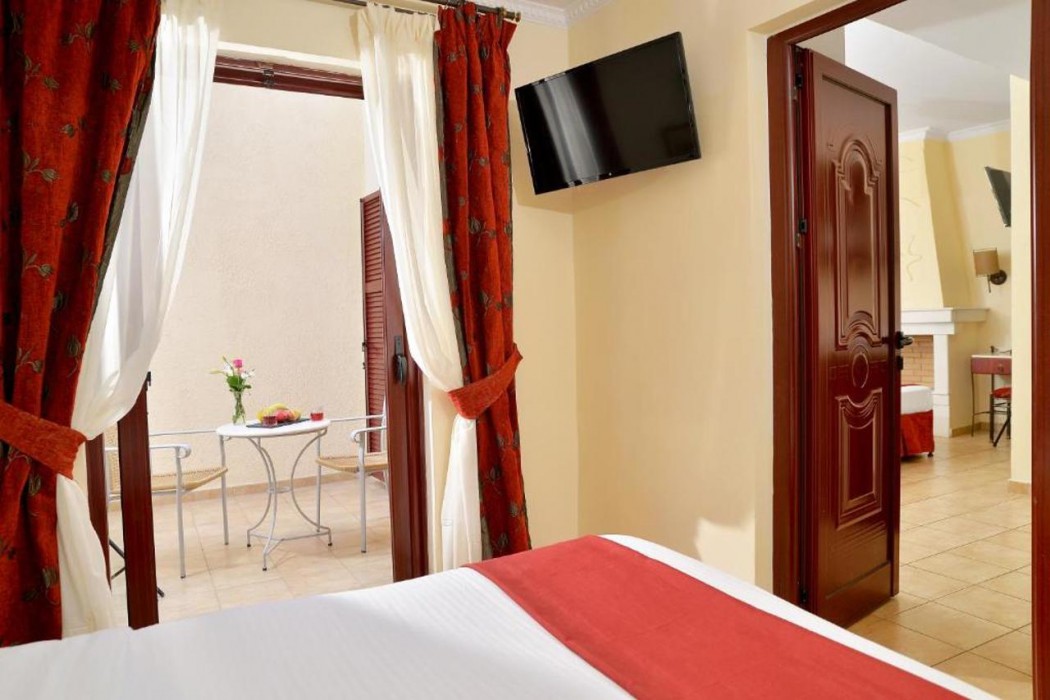 Agistri Hotel 10/14