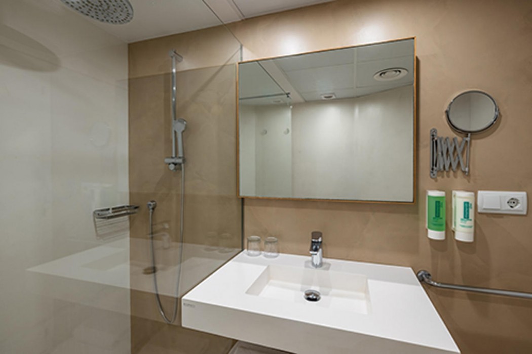 Indigo Menorca 17/69