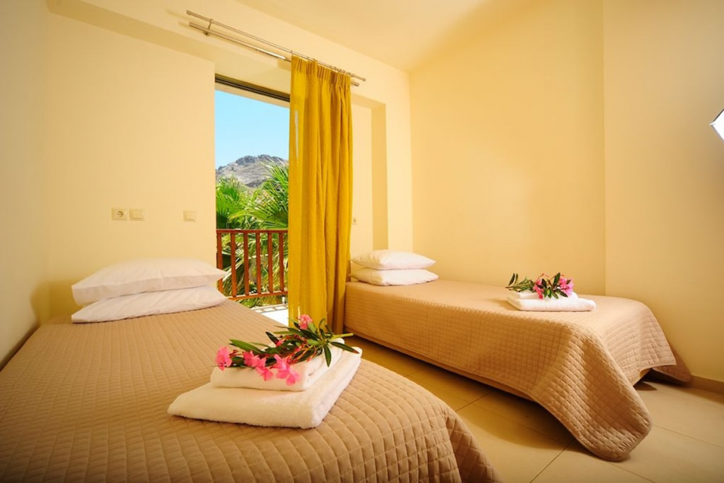 Plakias Cretan Resorts 18/65