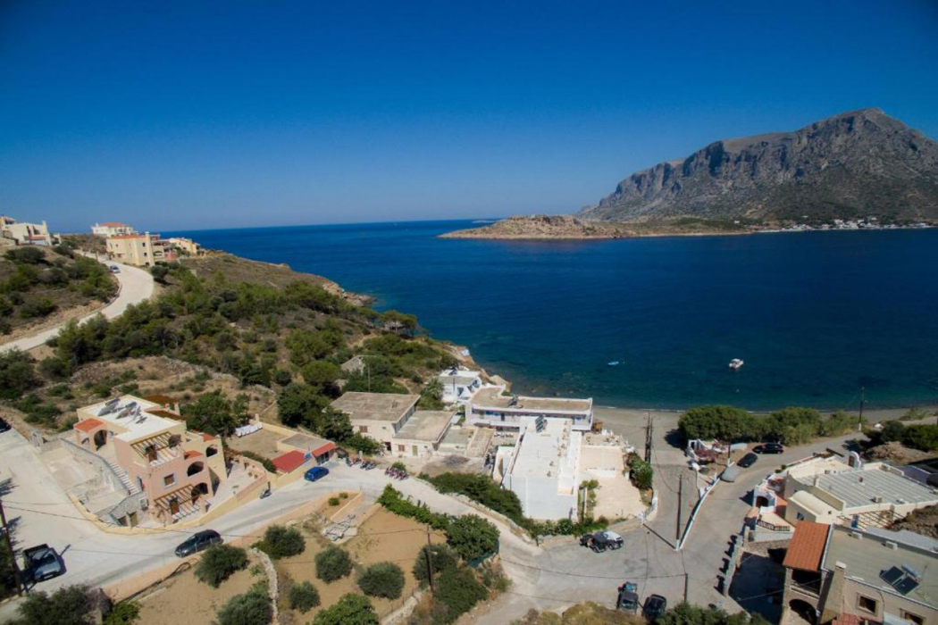 Amphitrite Apartments 8/8