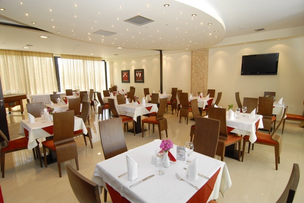 Astir Notos 22/75