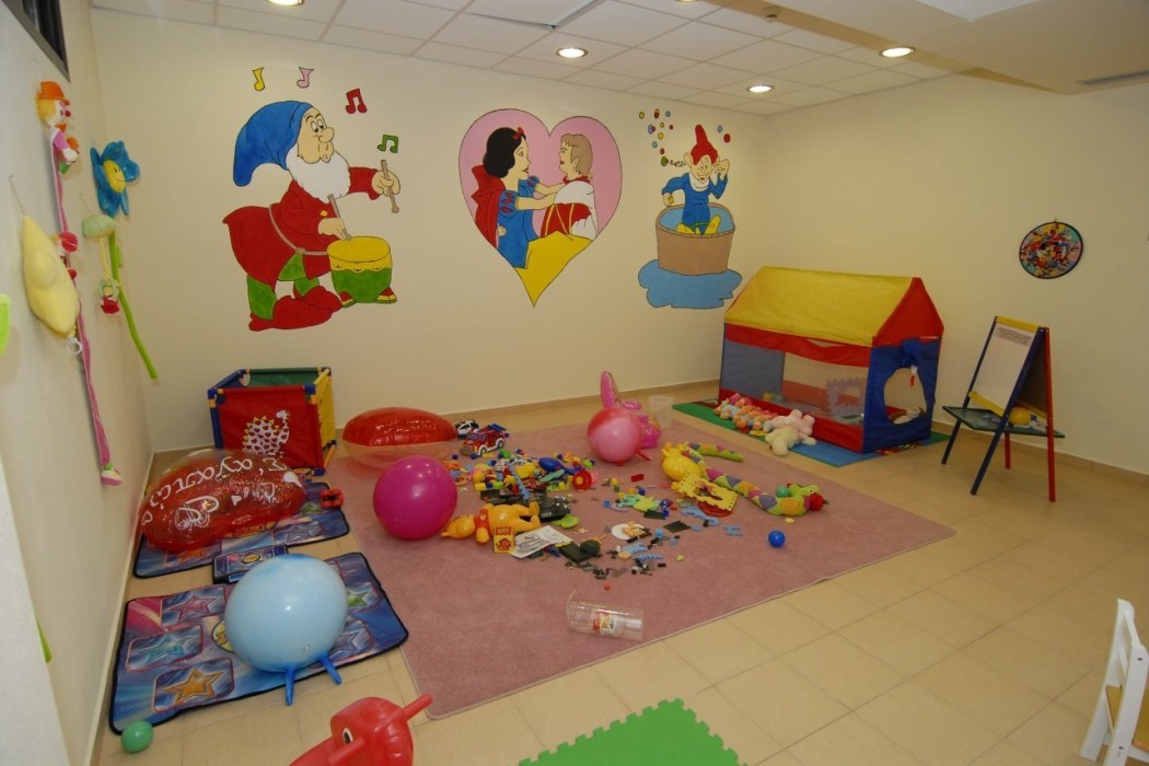 Astir Notos 27/75