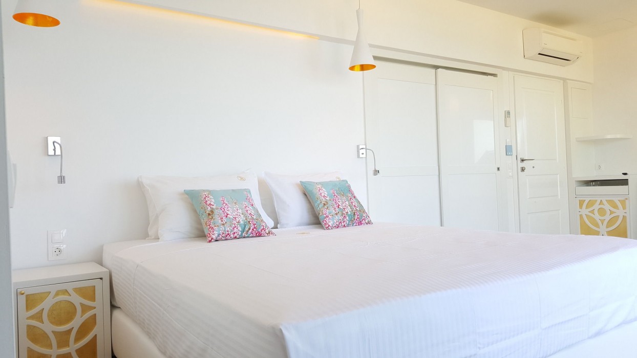 Petra Beach Hotel 38/68
