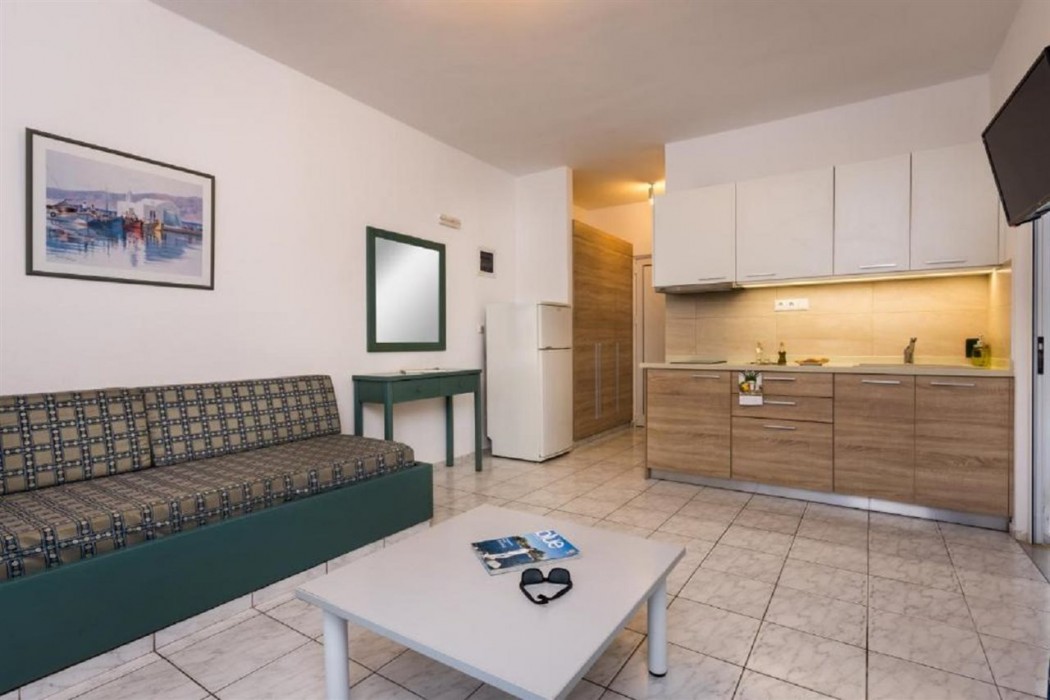 Evdokia Suites 22/58