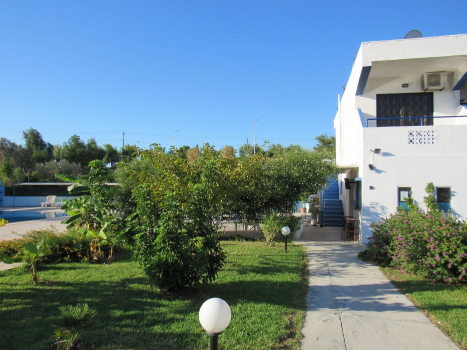 Eleni Apart Hotel 37/69