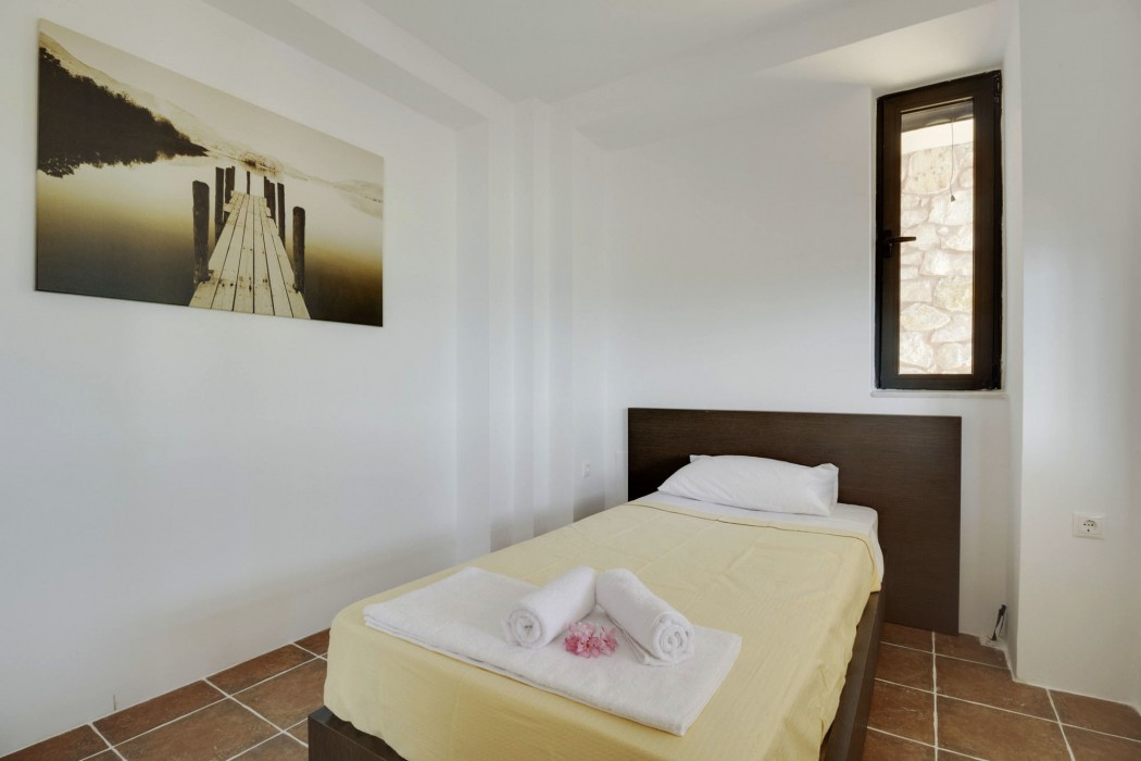 Esperanza Villas 12/67