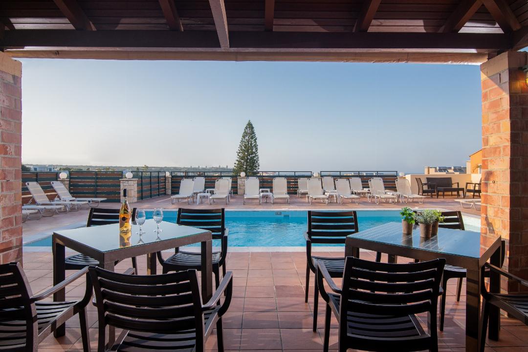 Golden Valentin Apartments 27/59