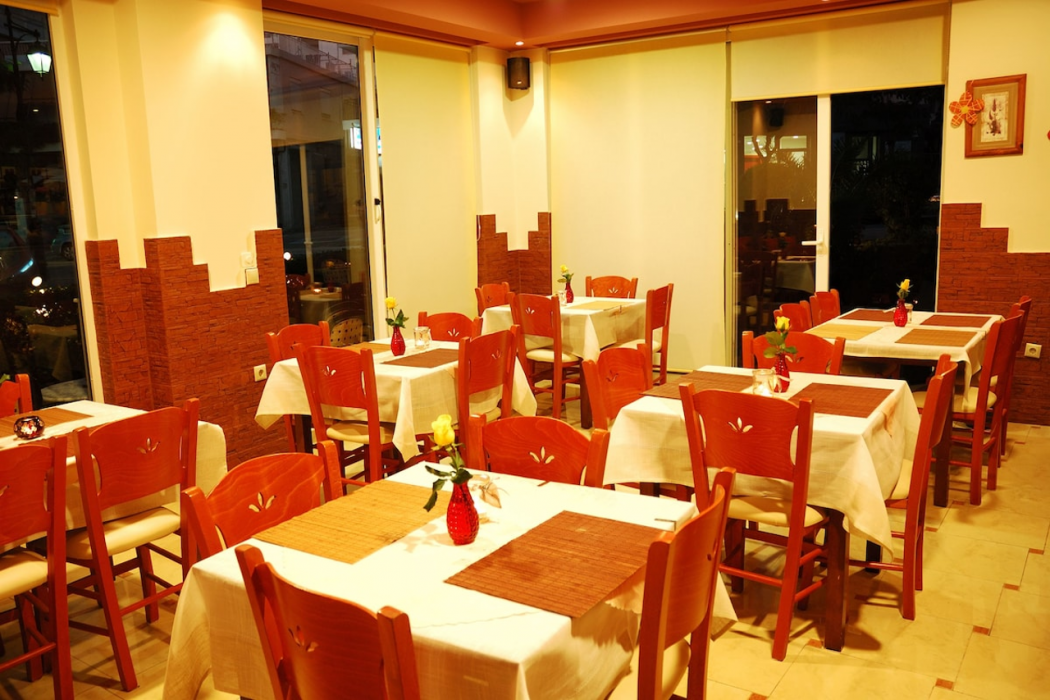 Ilion Hotel in Loutraki-Agioi Theodoroi