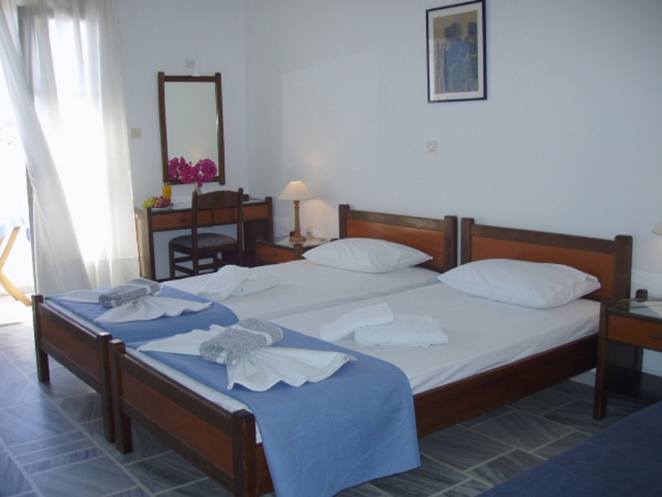 Despinas Rooms And Apartments 37/95
