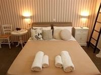 Paradise Resort 26/100