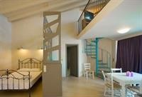 Paradise Resort 66/100