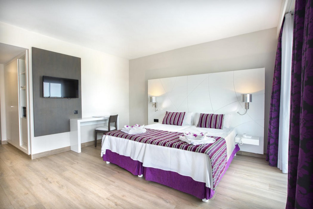 Mar Hotels Playa de Muro Suites 9/56