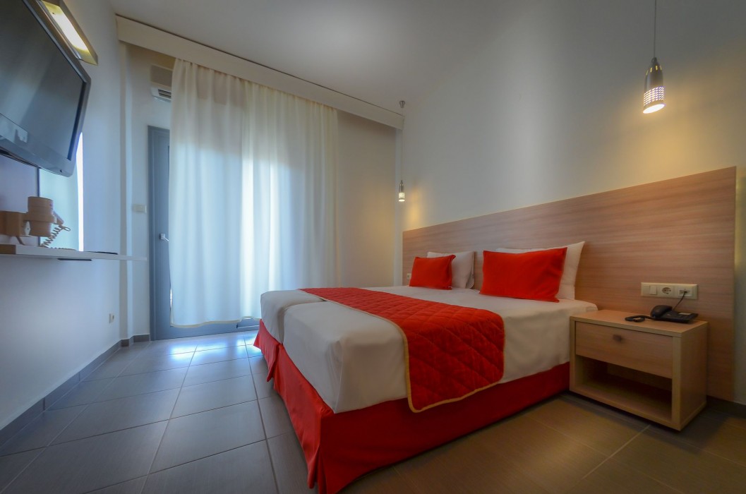 Princess Golden Beach Hotel 12/40