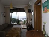 Palamidi Hotel 40/100