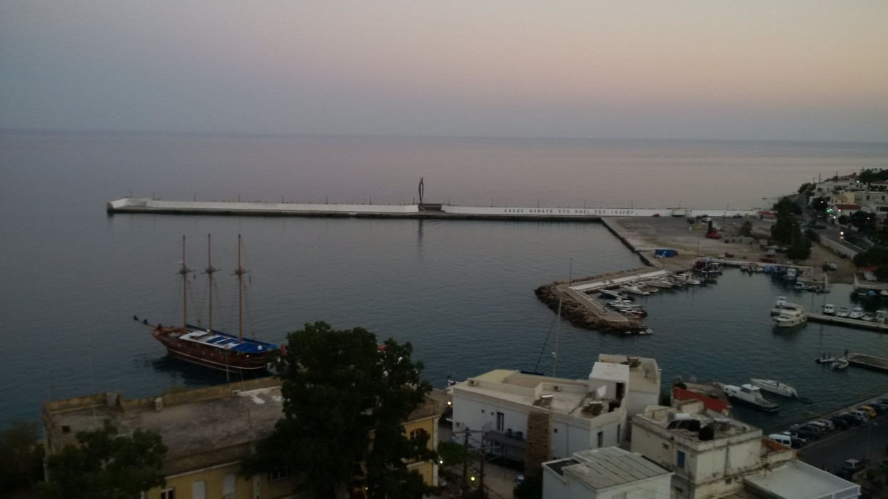 Kastro Hotel 56/100