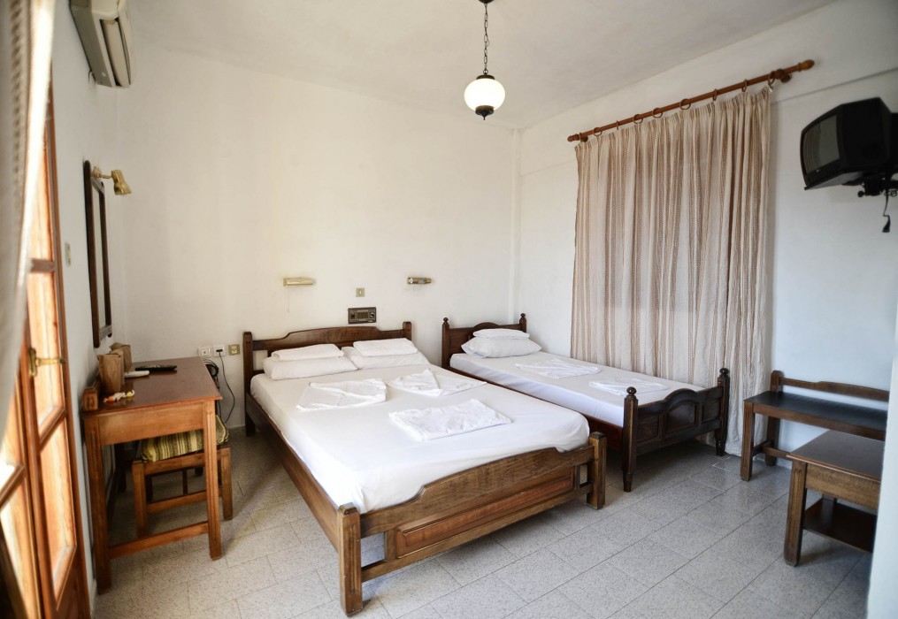Kastro Hotel 49/100