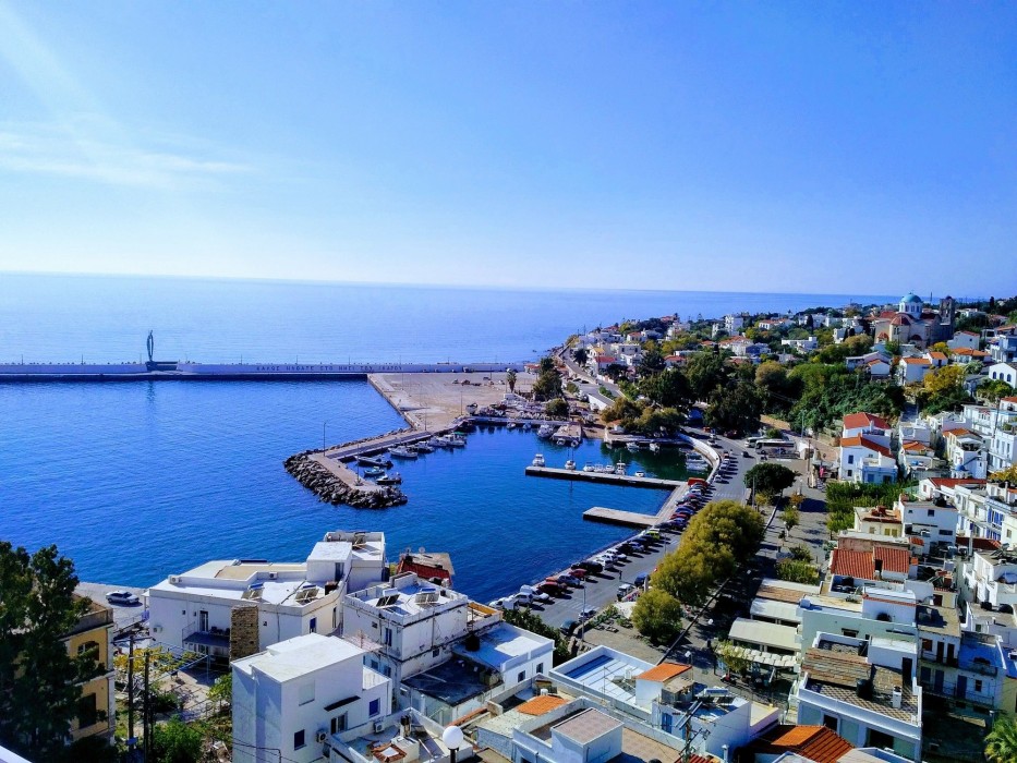 Kastro Hotel 58/100