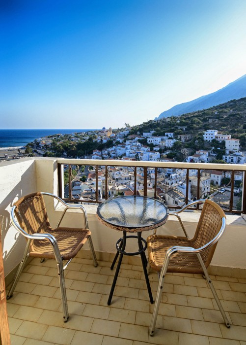 Kastro Hotel 24/100